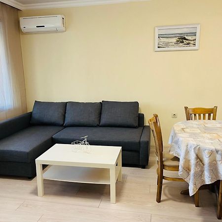 Beach Apartments Pomorie Eksteriør bilde